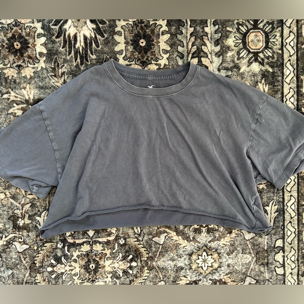 Distressed Hollister Charcoal Crop Top